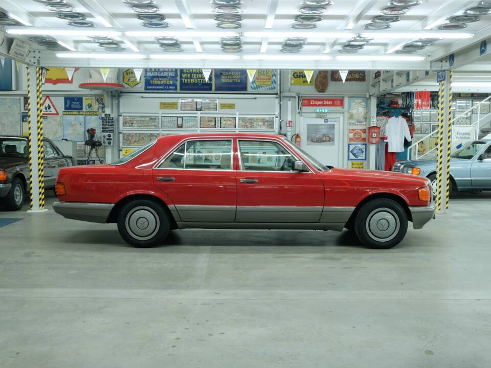 Bild 45/50 von Mercedes-Benz 260 SE (1986)