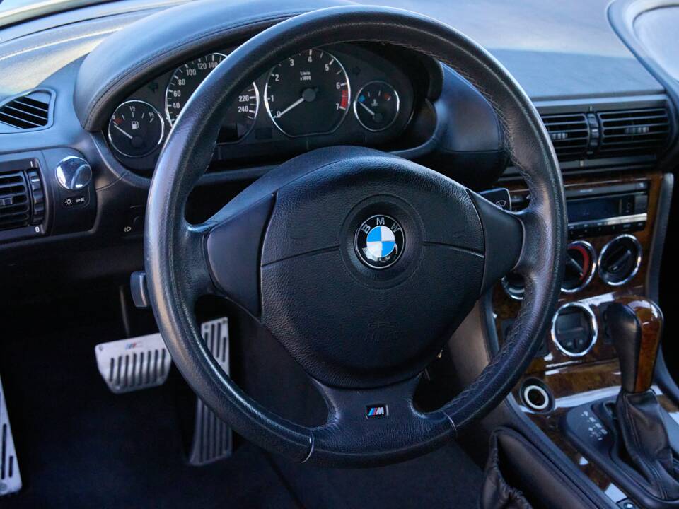 Bild 22/29 von BMW Z3 Coupé 3.0 (2002)