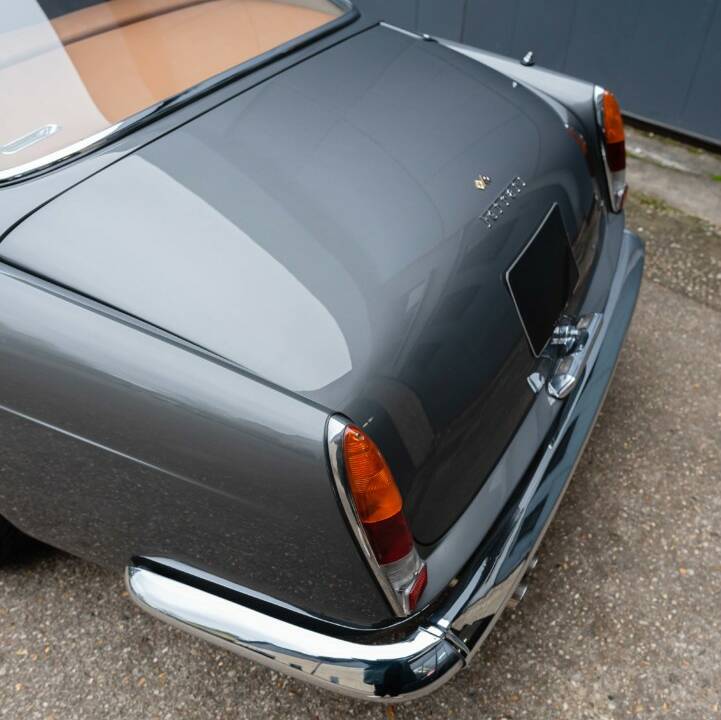 Bild 4/16 von Ferrari 250 GTE (1963)