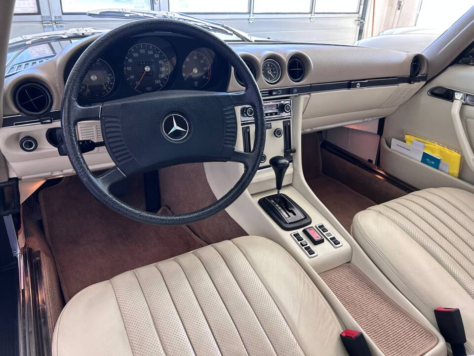 Image 14/29 de Mercedes-Benz 450 SLC (1983)