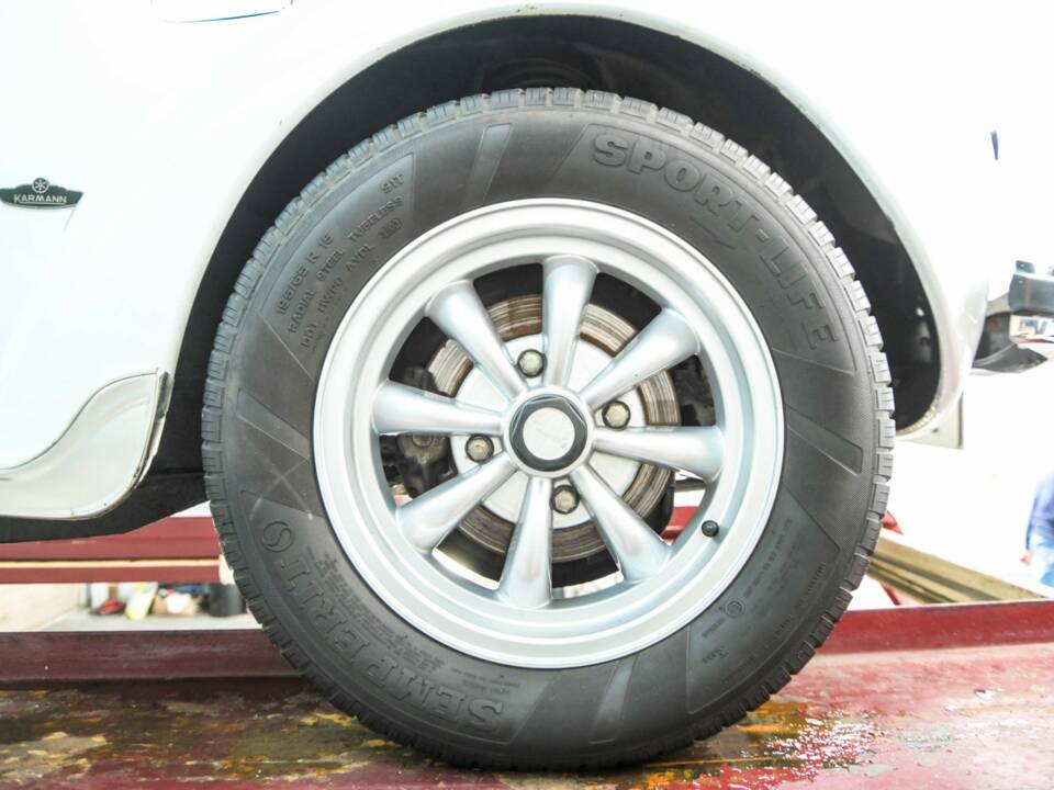 Bild 49/50 von Volkswagen Käfer 1303 LS (1976)