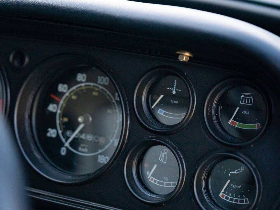 Bild 17/26 von Ford Escort GT 1.6 (1972)