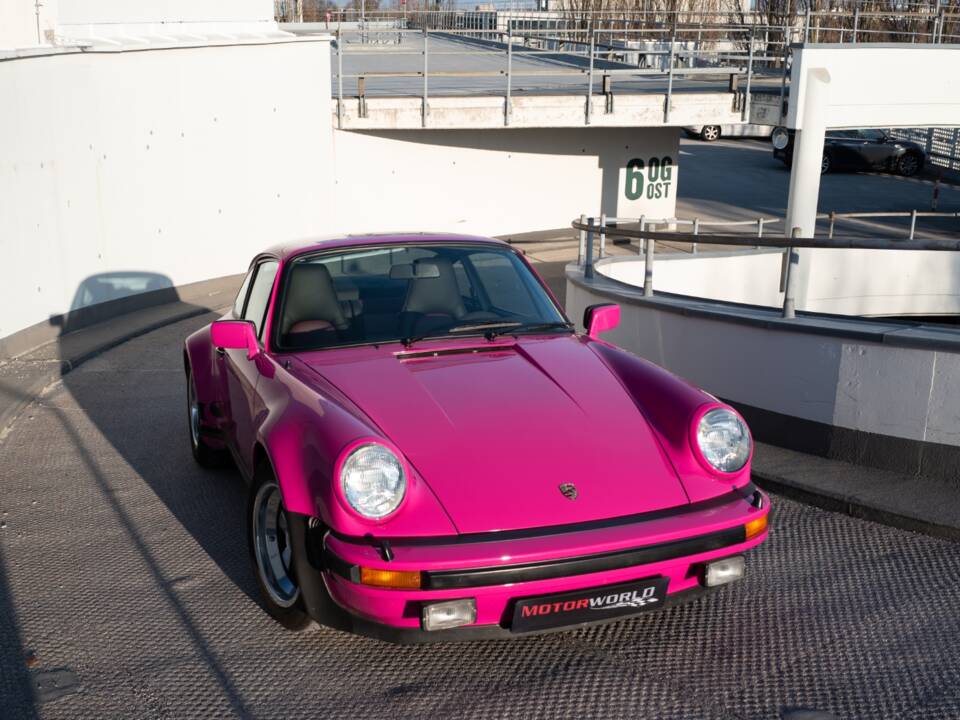 Image 12/94 of Porsche 911 Carrera 3.0 (1976)