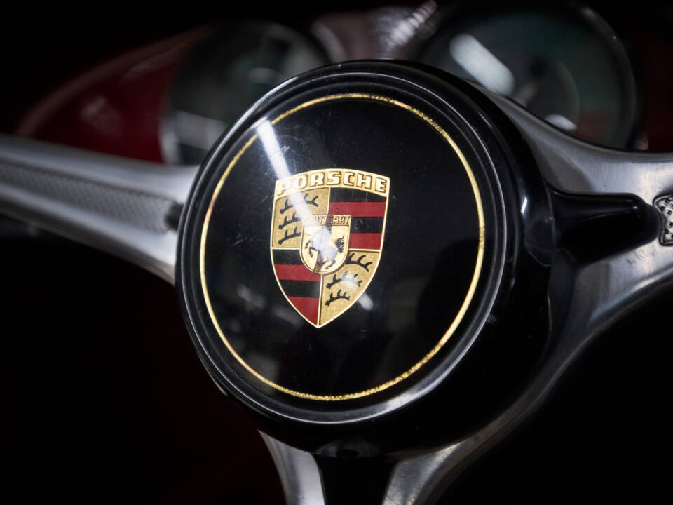 Image 65/97 de Porsche 356 C 1600 (1963)