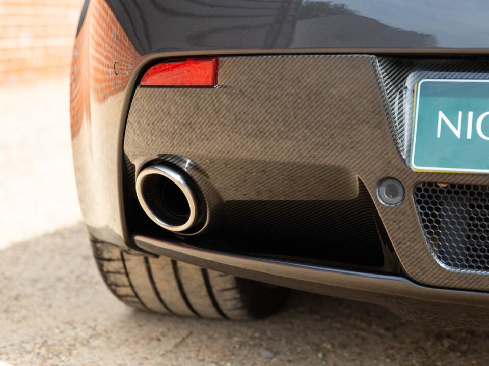 Bild 58/84 von Aston Martin V12 Vantage (2010)