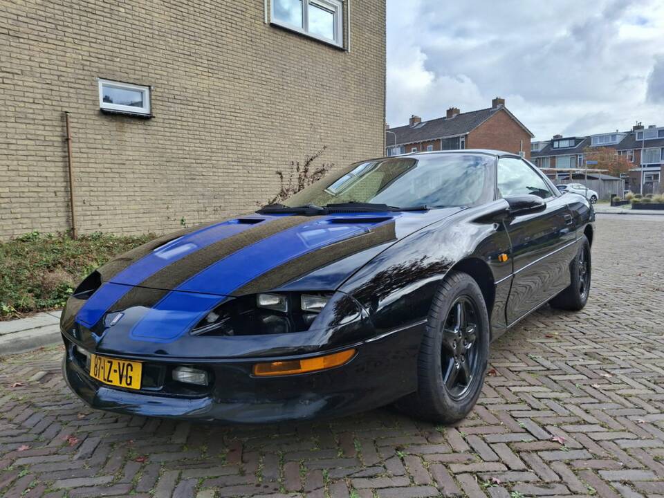 Bild 3/8 von Chevrolet Camaro (1997)