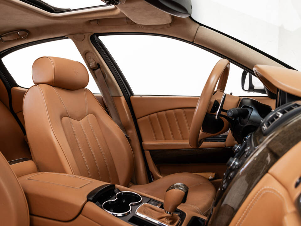 Image 22/39 de Maserati Quattroporte S 4.7 (2009)