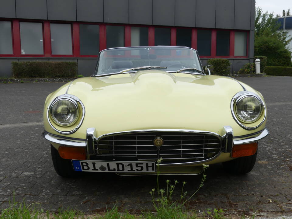 Bild 15/59 von Jaguar E-Type V12 (1972)