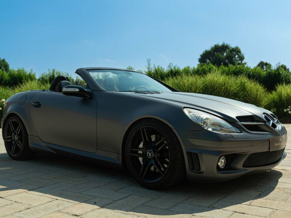 Image 9/50 of Mercedes-Benz SLK 55 AMG (2005)