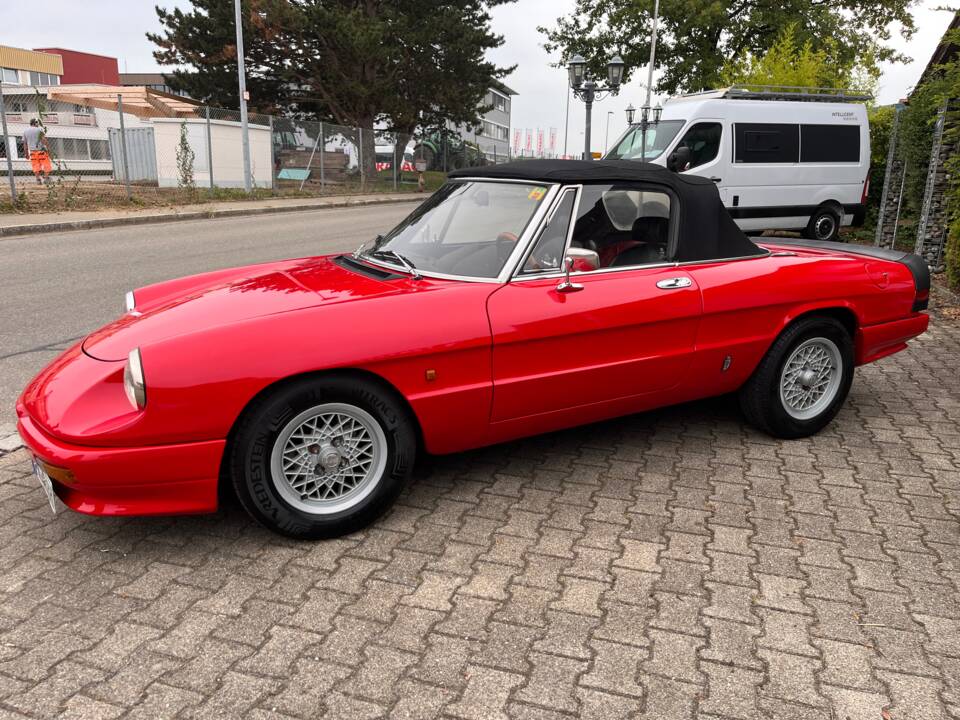 Bild 37/37 von Alfa Romeo 1.6 Spider (1984)