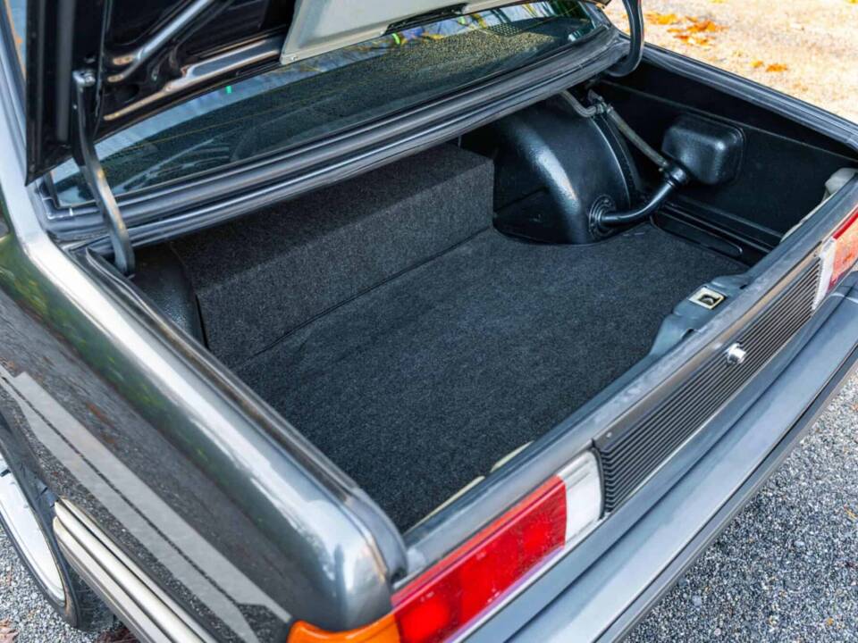 Immagine 21/42 di ALPINA B6 2.8 (1981)
