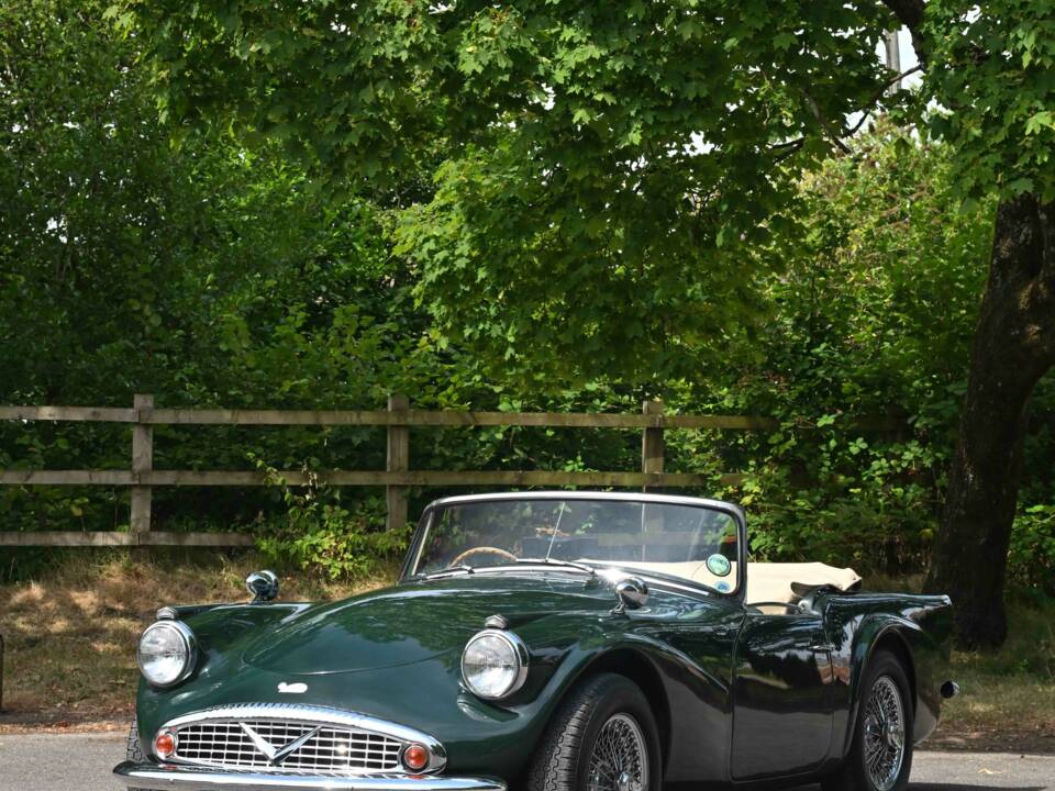 Afbeelding 16/50 van Daimler SP 250 (1963)