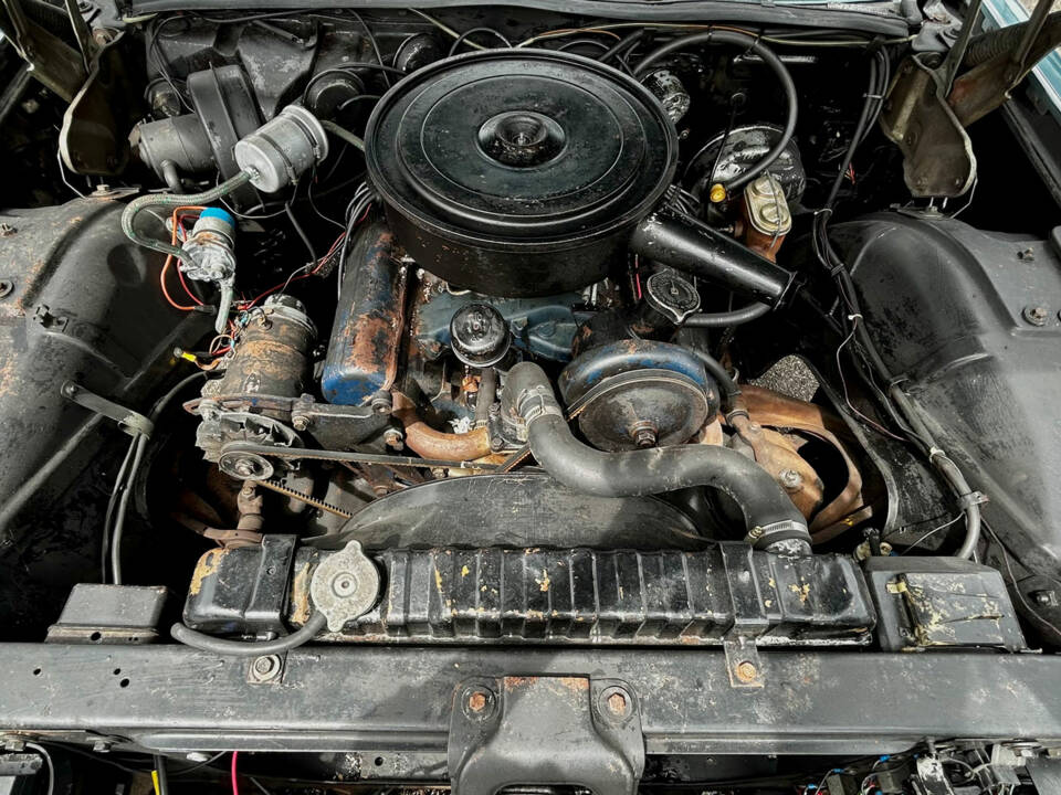 Image 11/11 of Cadillac 75 Fleetwood (1962)