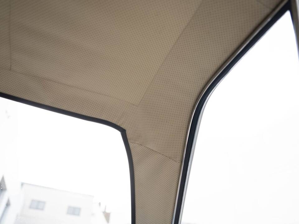 Immagine 74/93 di Mercedes-Benz 230 SL (1965)