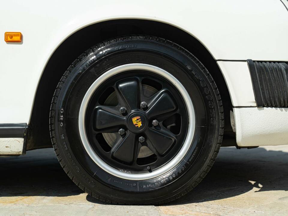 Image 20/50 de Porsche 911 SC 3.0 (1979)