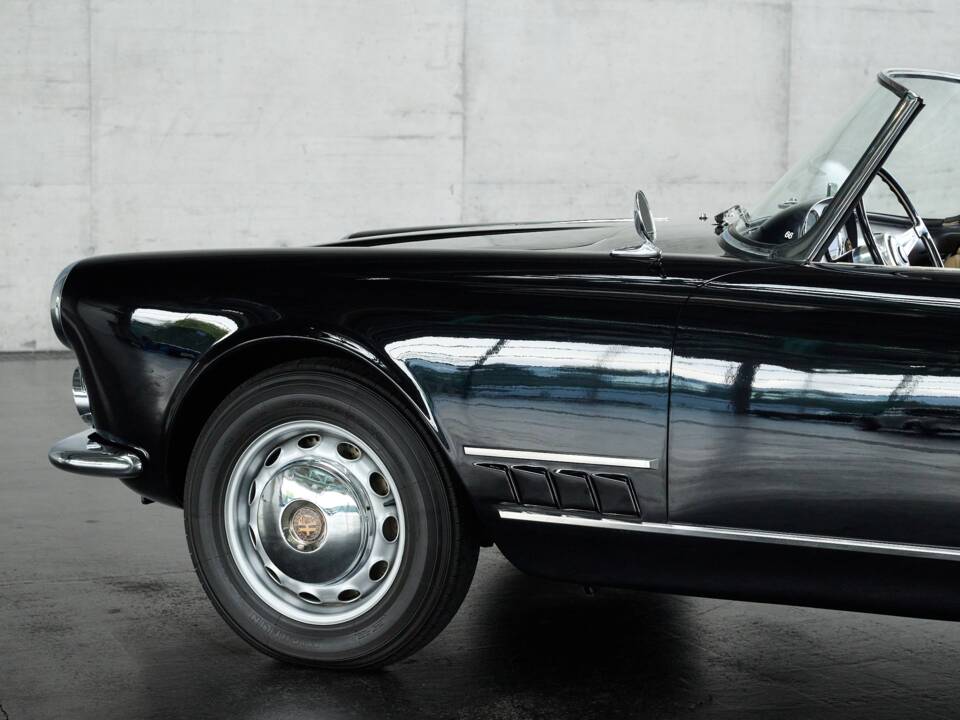 Image 34/50 of Alfa Romeo 2000 Spider (1959)