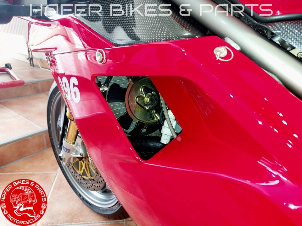 Imagen 27/33 de Ducati DUMMY (2000)