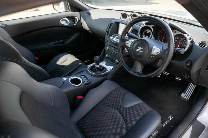 Image 2/41 de Nissan 370Z (2011)