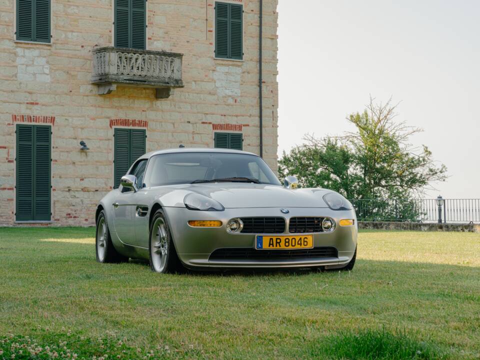 Image 16/185 of BMW Z8 (2001)