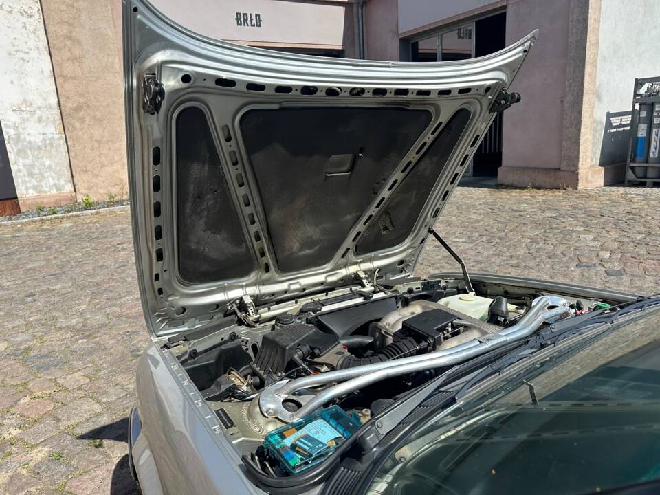 Image 26/29 of BMW 318i (1991)