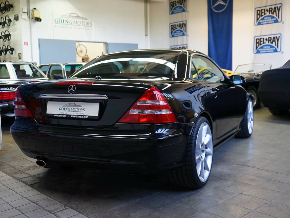 Image 14/48 of Mercedes-Benz SLK 230 Kompressor (2003)
