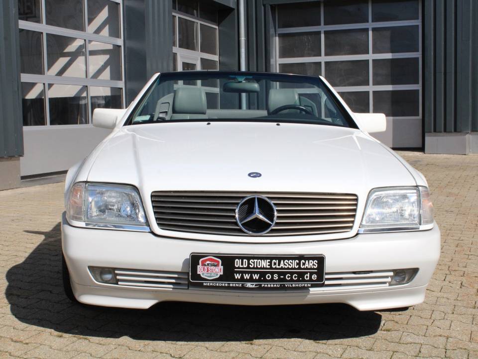 Imagen 2/22 de Mercedes-Benz 500 SL (1993)