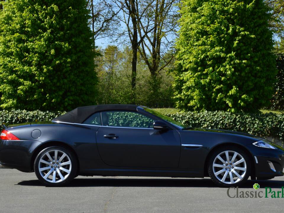 Image 22/50 de Jaguar XK (2012)