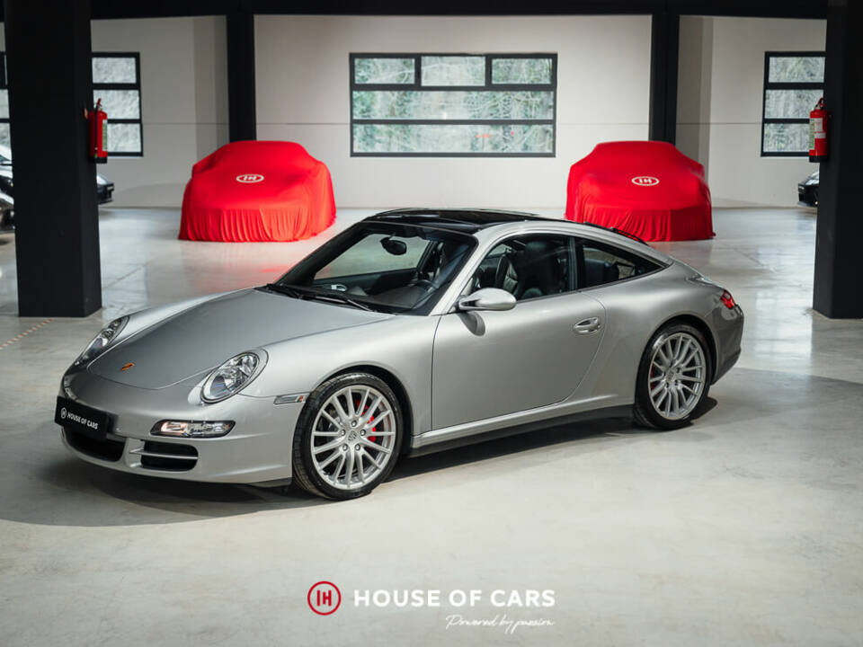 Image 2/49 of Porsche 911 Targa 4S (2008)