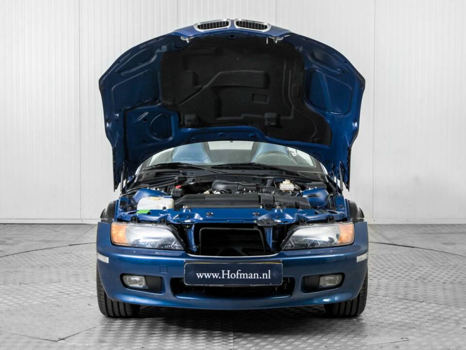 Bild 37/50 von BMW Z3 1.9i (2000)