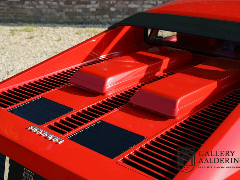 Bild 37/50 von Ferrari 512 BBi (1983)