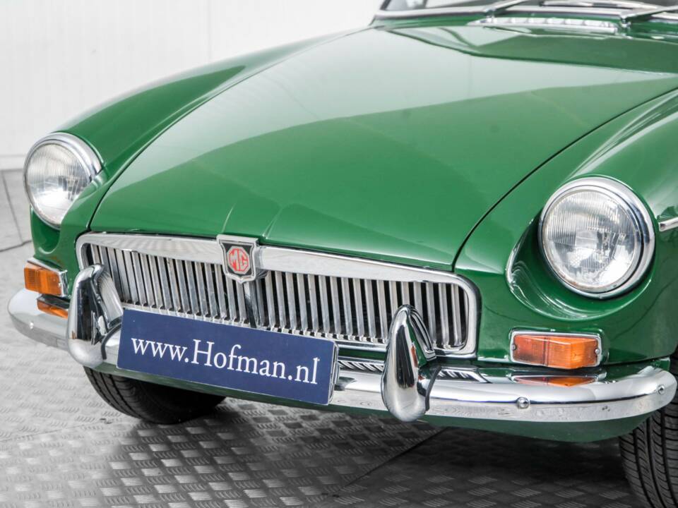 Bild 18/50 von MG MGB GT (1968)