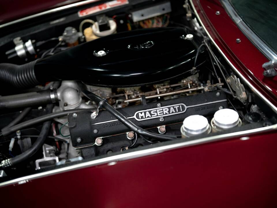 Bild 30/50 von Maserati Ghibli (1967)