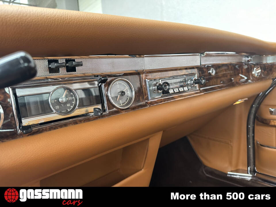 Image 14/15 of Mercedes-Benz 600 (1964)
