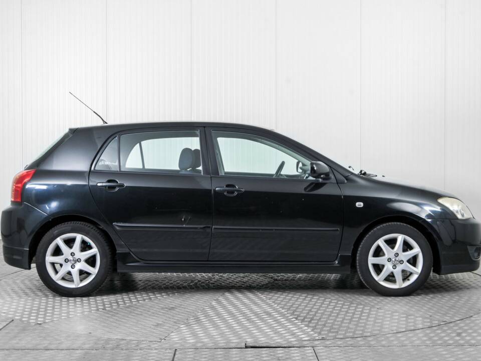 Bild 10/30 von Toyota Corolla 1.6 VVT-i (2005)