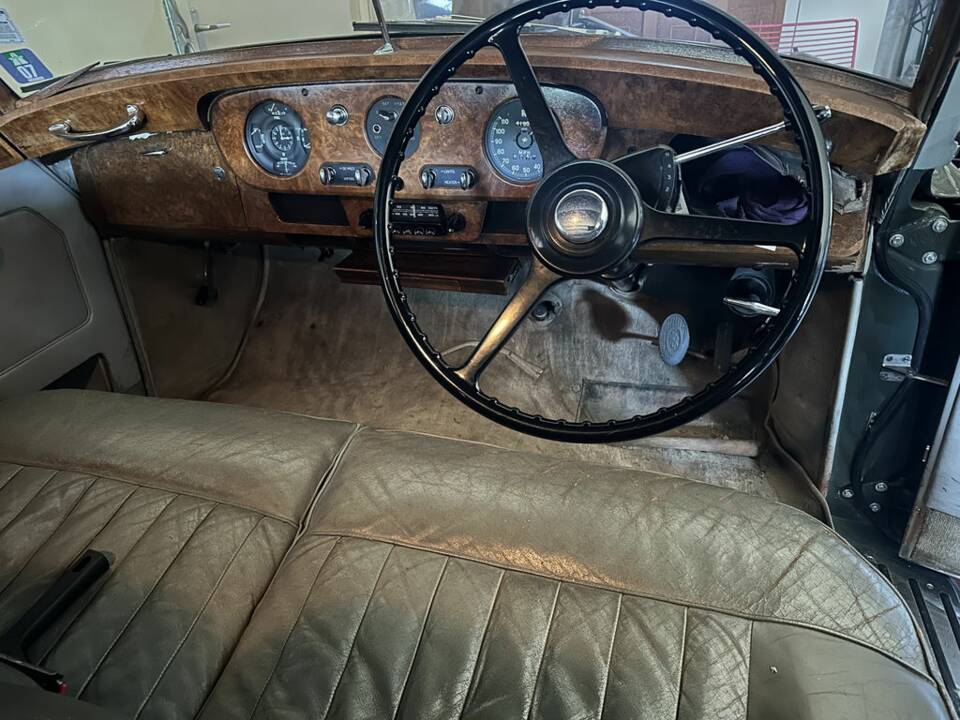 Bild 2/8 von Rolls-Royce Silver Cloud I (1957)