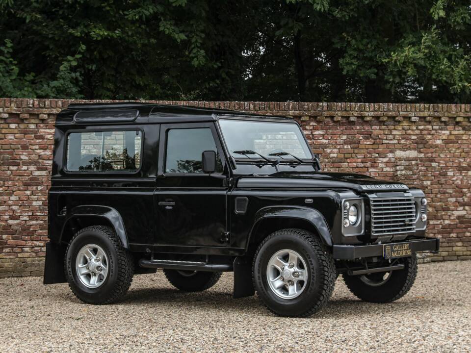 Bild 26/50 von Land Rover Defender 90 (2013)