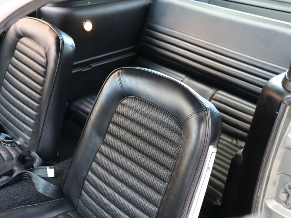 Image 24/50 de Ford Mustang 289 (1966)