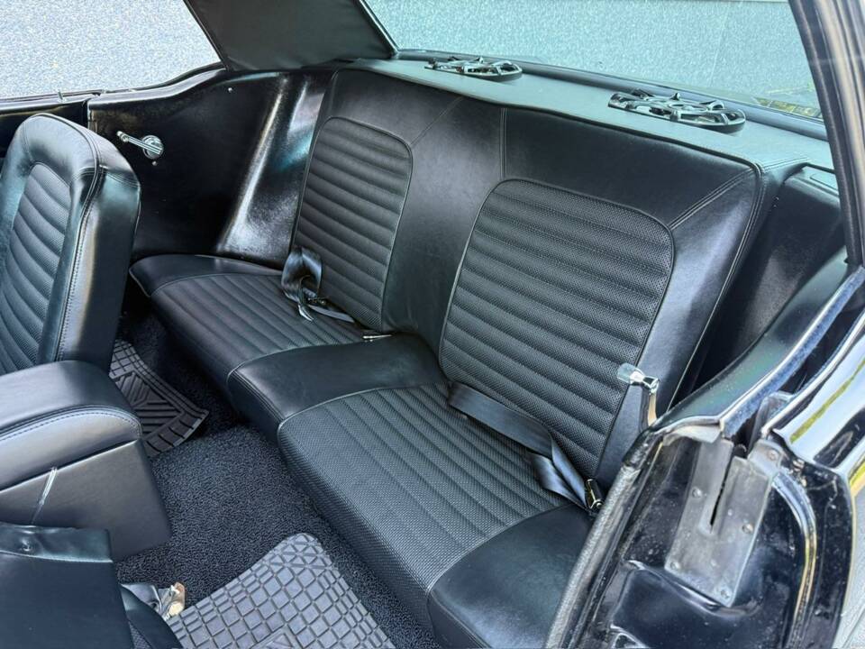 Image 17/46 of Ford Mustang GT (1966)