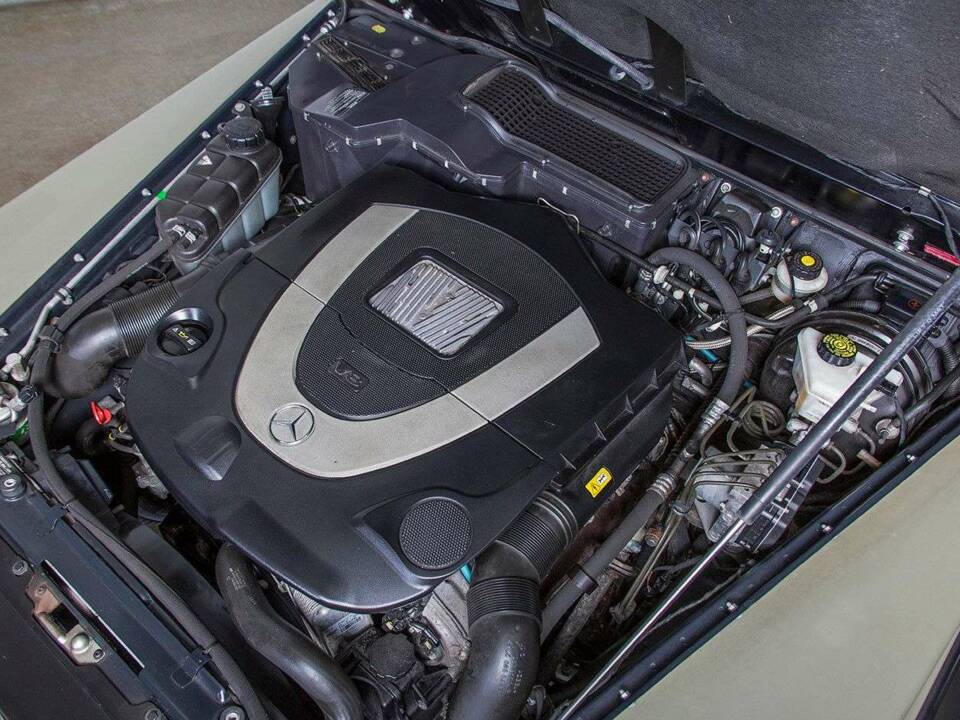 Image 19/19 de Mercedes-Benz G 500 (LWB) (2012)