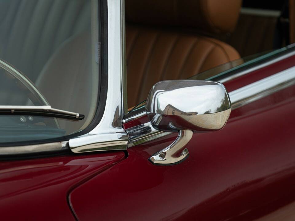 Bild 25/50 von Jaguar Type E V12 (2+2) (1972)