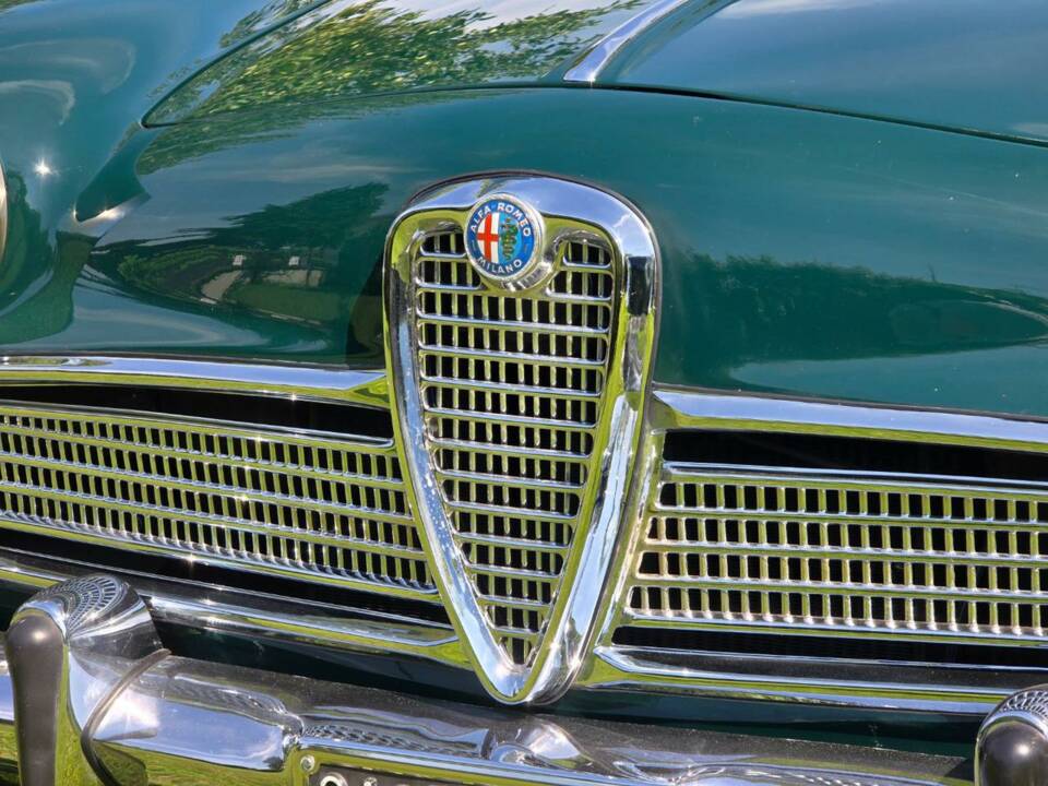 Bild 21/48 von Alfa Romeo Giulietta TI (1963)