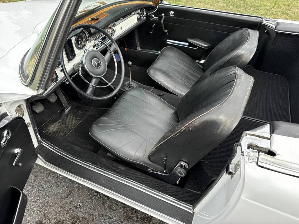 Image 2/8 de Mercedes-Benz 230 SL (1965)