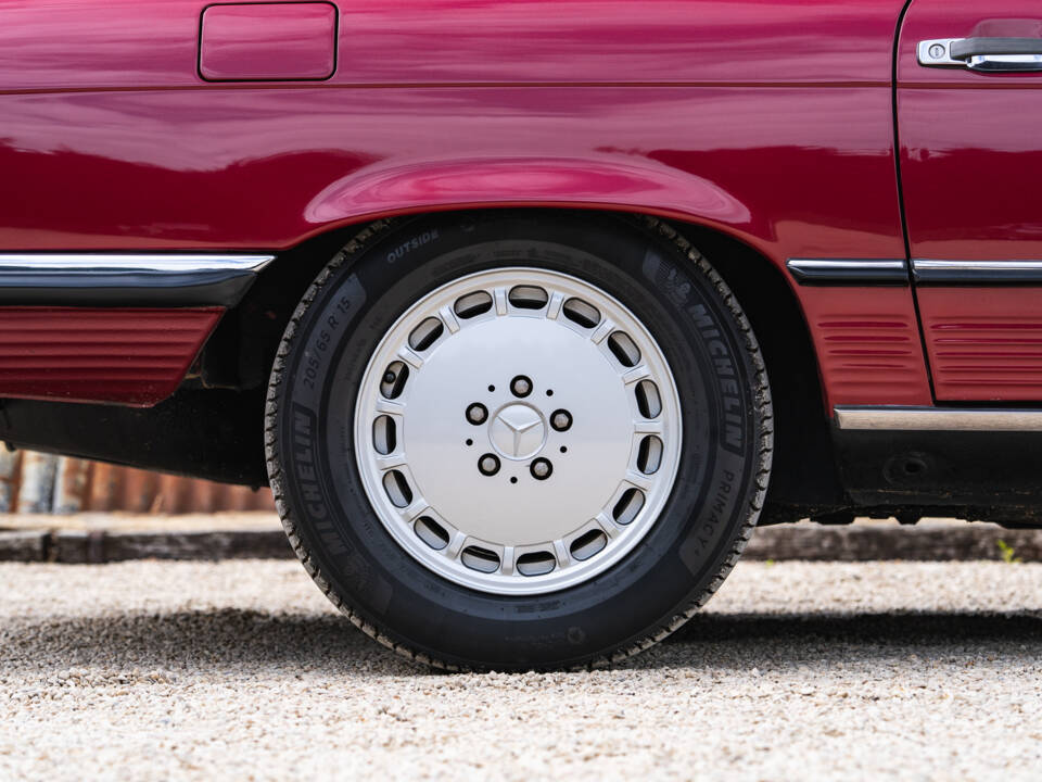 Immagine 35/36 di Mercedes-Benz 300 SL (1989)