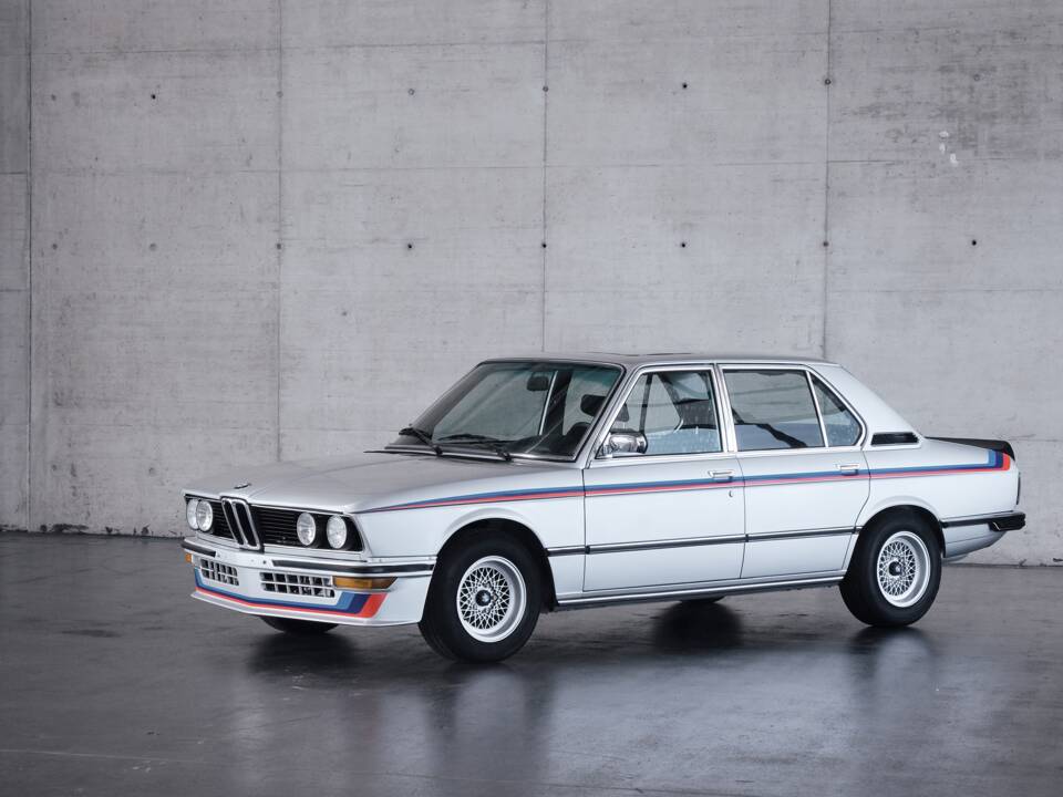 Bild 4/50 von BMW M 535i (1979)