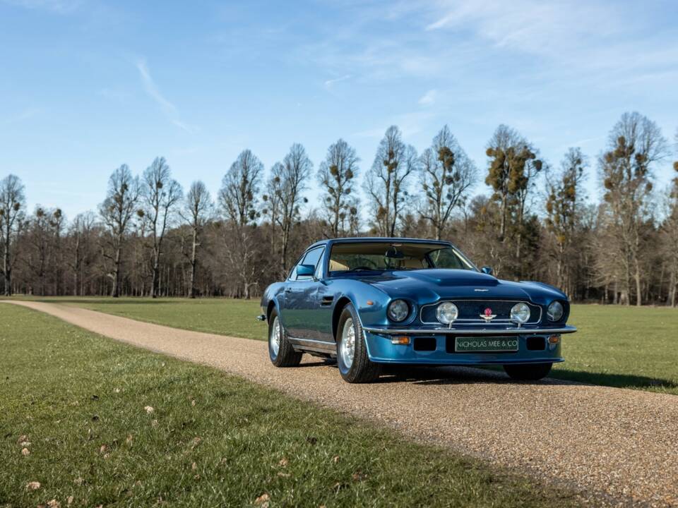 Bild 75/76 von Aston Martin Vantage (1979)