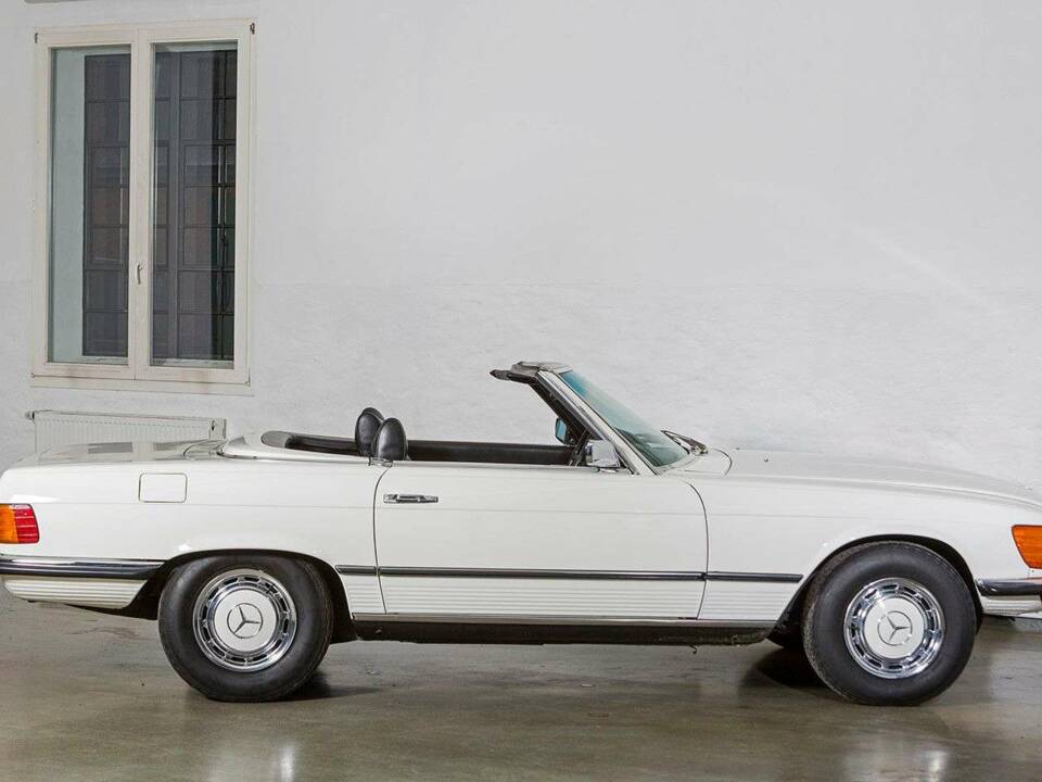 Image 12/30 of Mercedes-Benz 350 SL (1972)