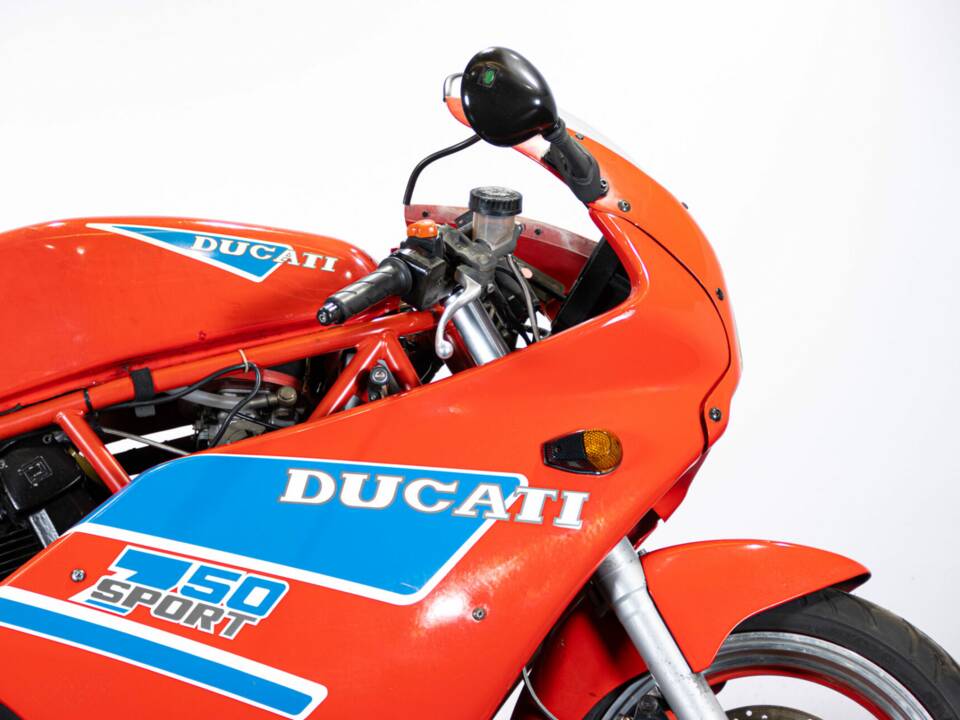 Bild 37/50 von Ducati 750 Sport (1986)