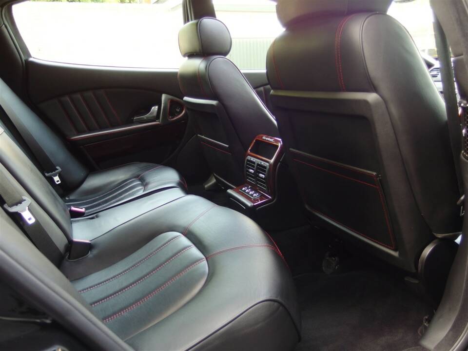 Bild 66/98 von Maserati Quattroporte S 4.7 (2010)