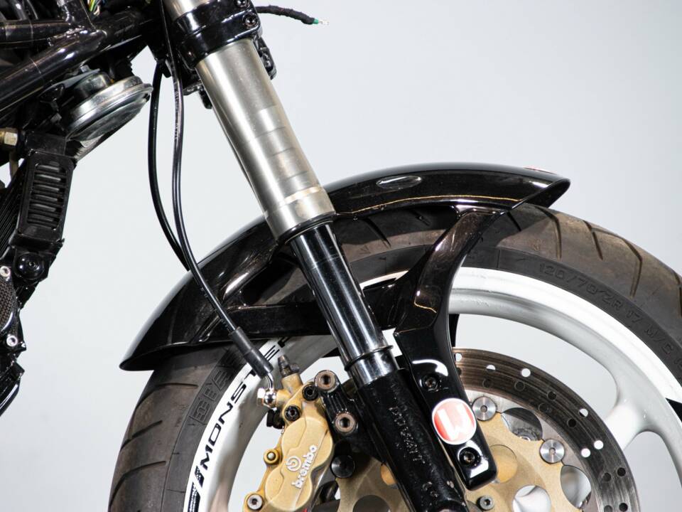 Immagine 41/50 di Ducati DUMMY (1998)