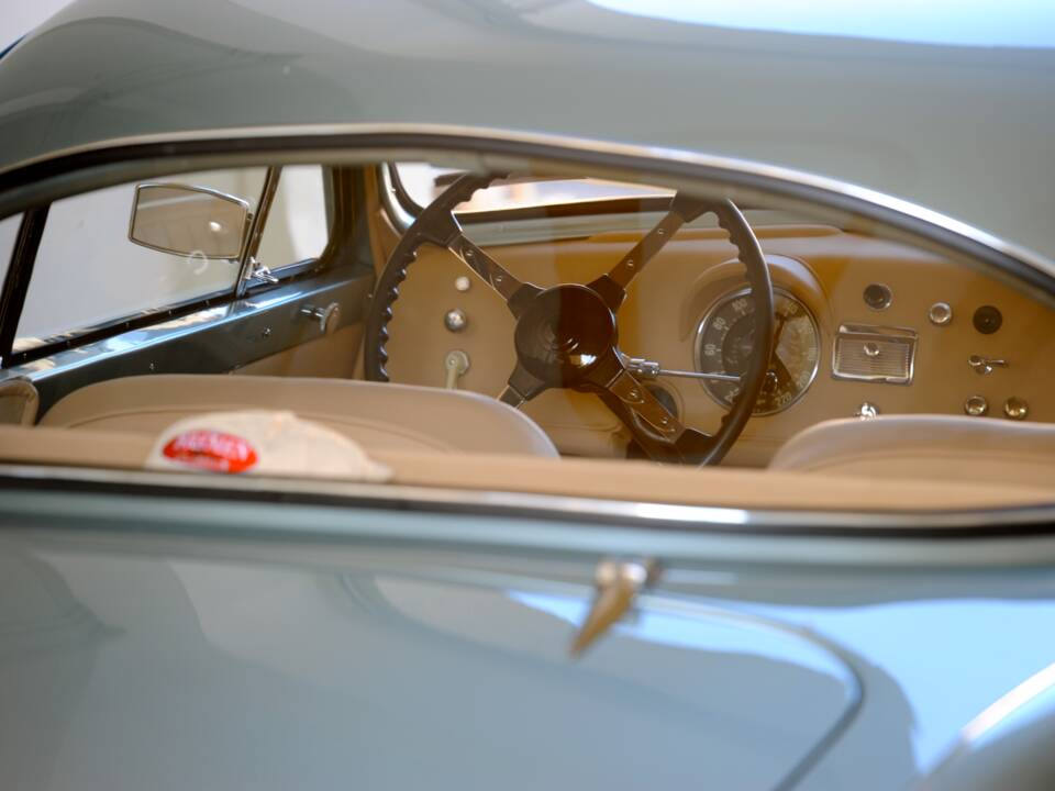 Image 7/36 of Talbot-Lago 2500 Coupé T14 LS (1962)